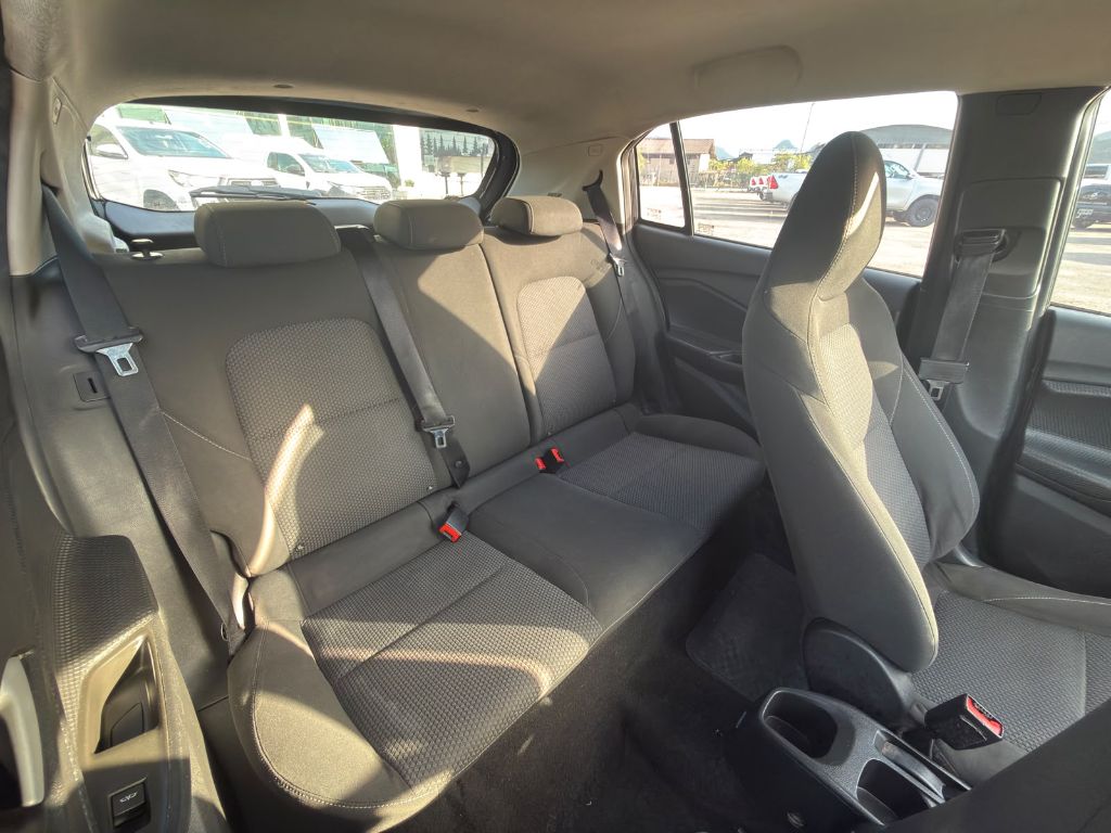 ONIX HATCH LT 1.0 12V Flex 5p Mec. — foto 8