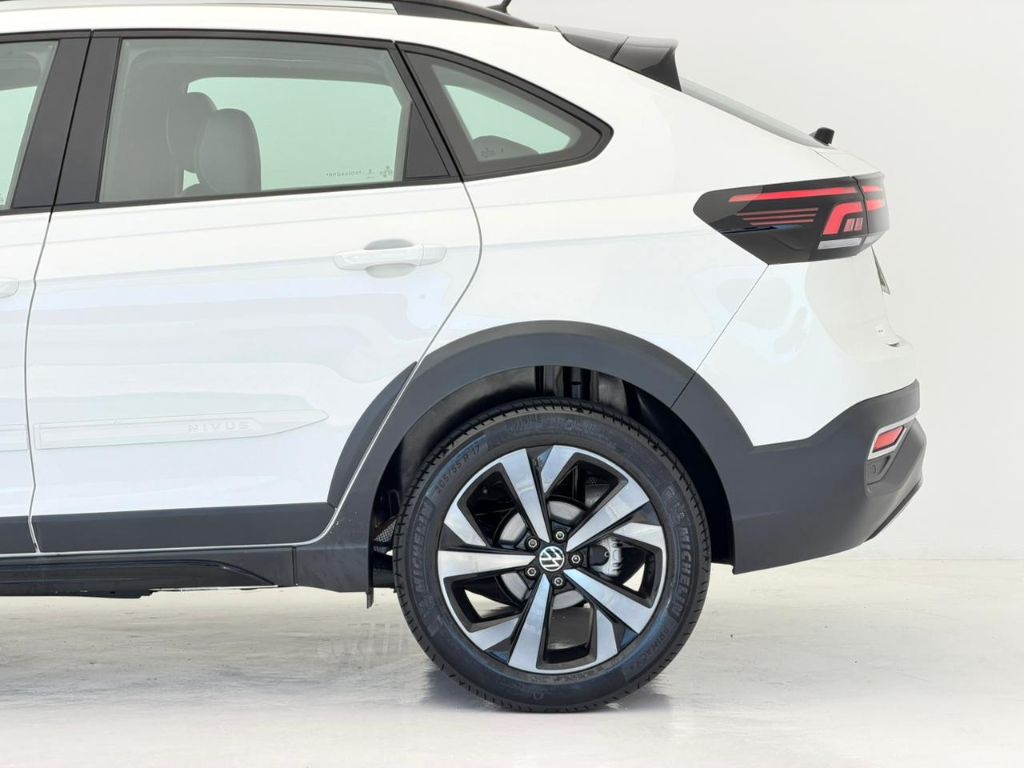 Nivus Highline 1.0 200 TSI Flex Aut. — foto 6