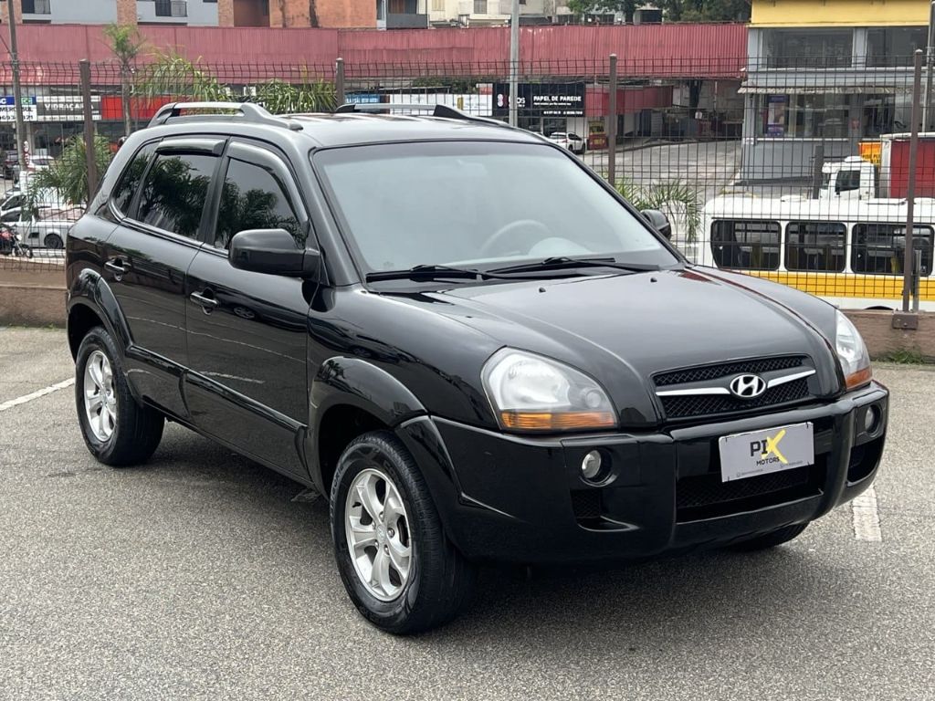 HYUNDAI TUCSON GLSB 2.0 — foto 1