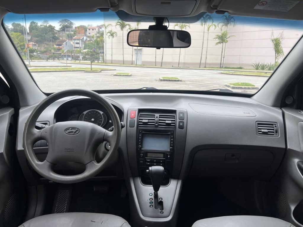 HYUNDAI TUCSON GLSB 2.0 — foto 9