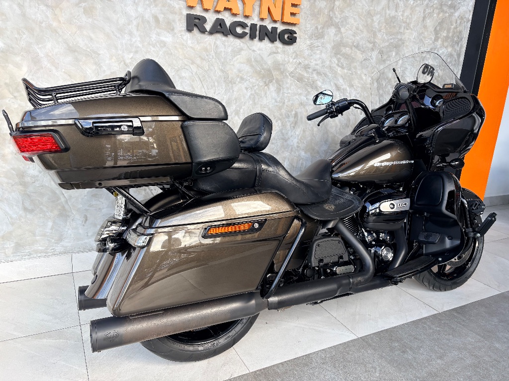 ROAD GLIDE LIMITED FLTRK — foto 4