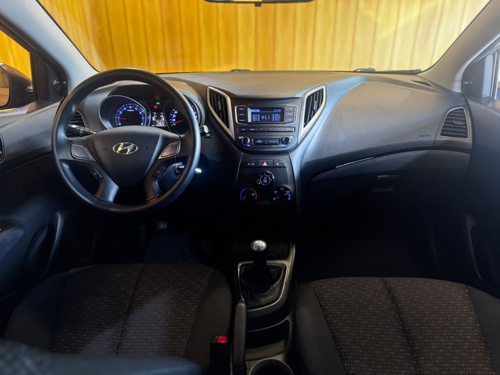 HB20 Unique 1.0 Flex 12V Mec. — foto 4