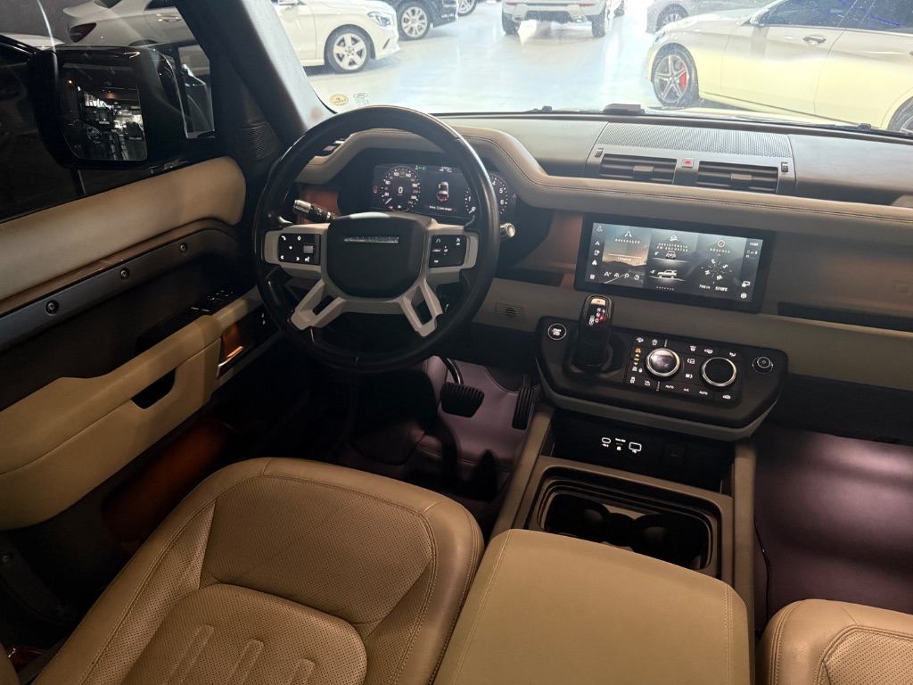 Defender 90 2.0 Turbo SE Si4 Aut. — foto 10