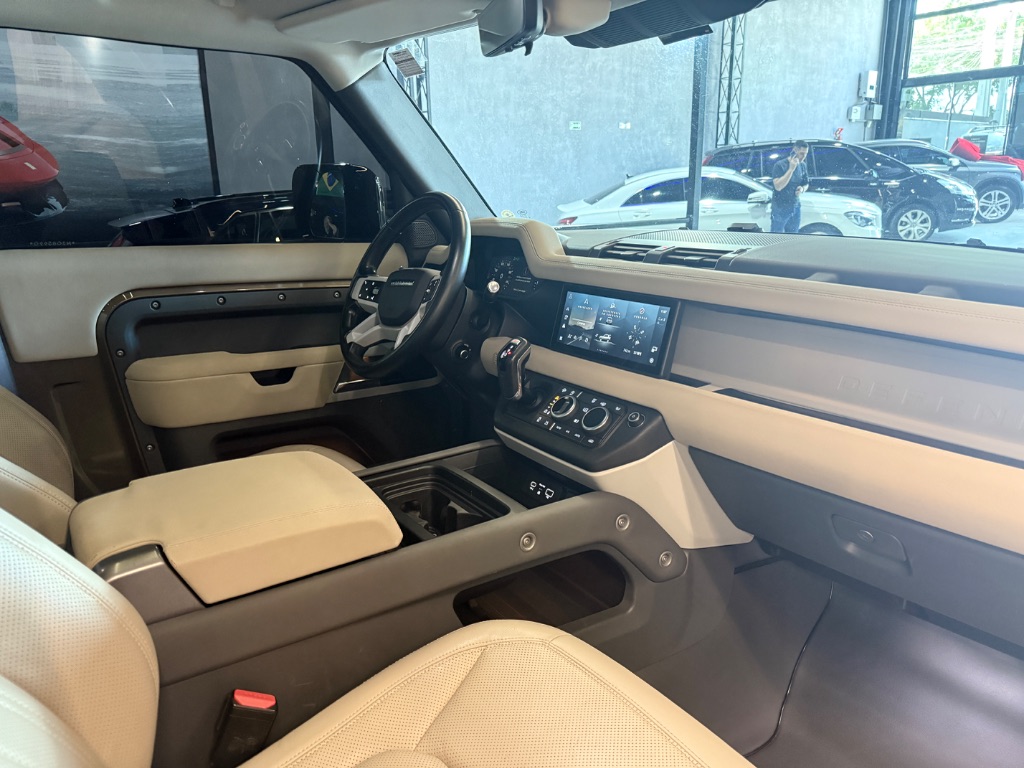 Defender 90 2.0 Turbo SE Si4 Aut. — foto 7