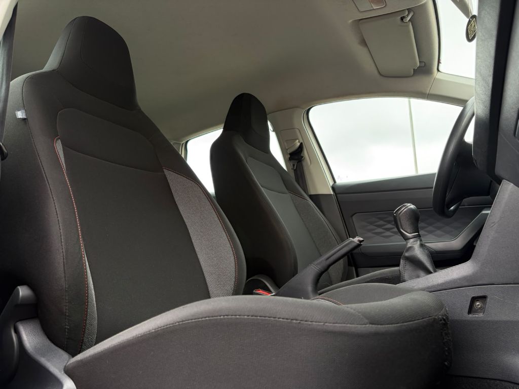 VW POLO TRACK 1.0  — foto 3
