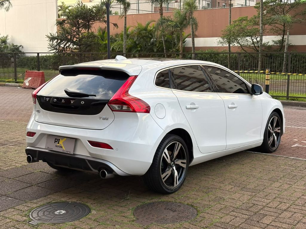 V40 T-5 R-DESIGN 2.0 Aut. — foto 13