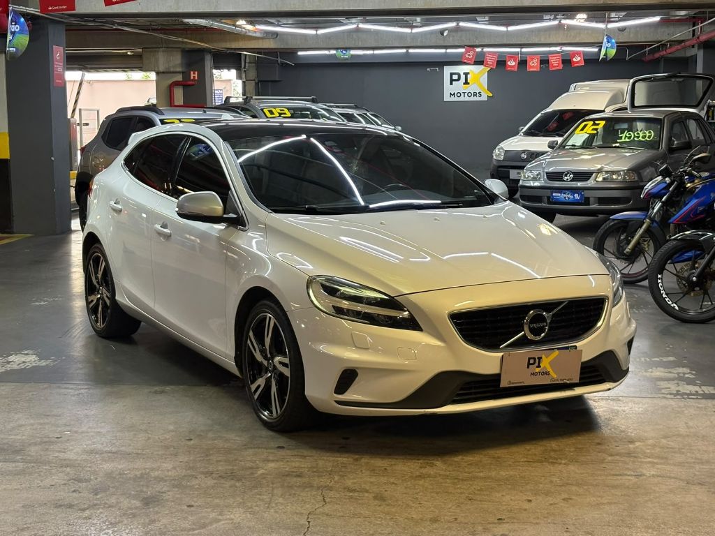 V40 T-5 R-DESIGN 2.0 Aut. — foto 2