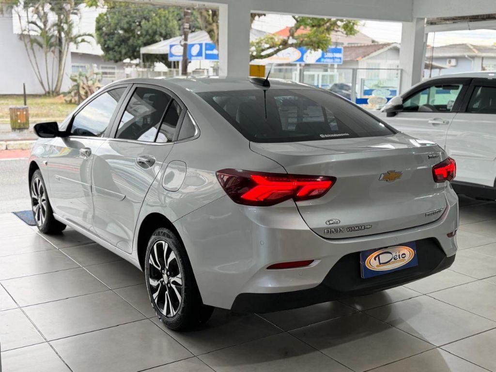 Onix SED. Plus PREM. 1.0 12V TB Flex Aut — foto 10