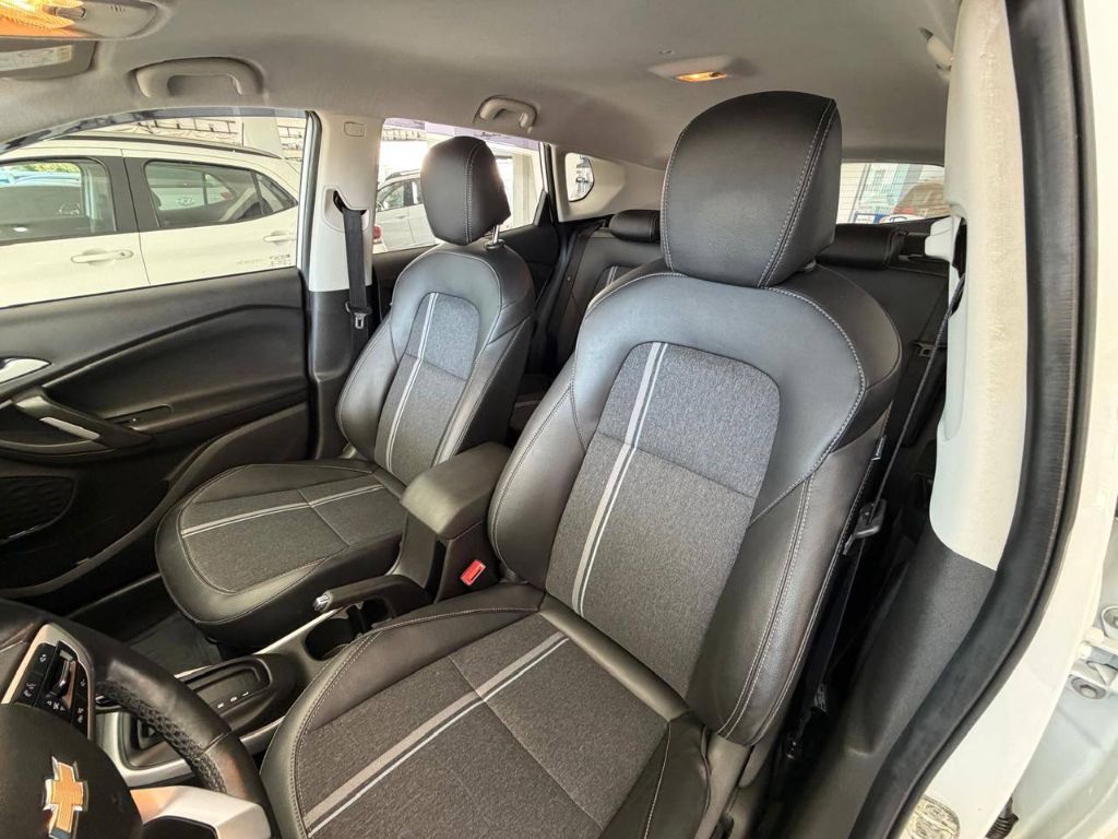 Tracker LTZ 1.0 Turbo 12V Flex Aut. — foto 6