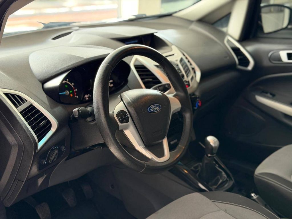 EcoSport FREESTYLE 1.6 16V Flex 5p — foto 5