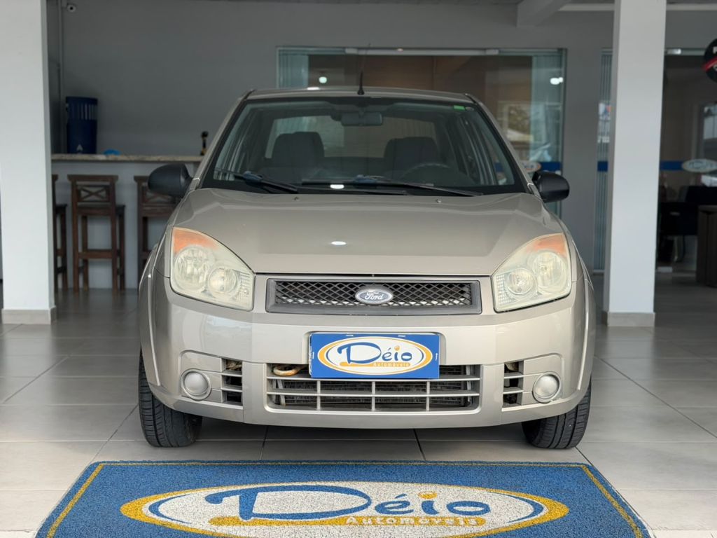 Fiesta Sedan 1.0 8V Flex 4p — foto 3