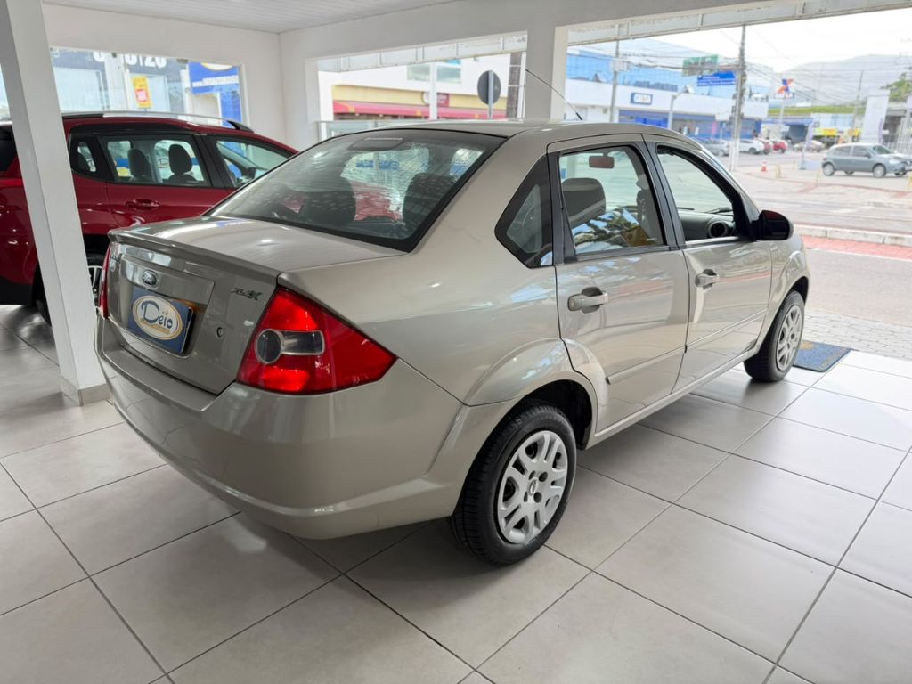 Fiesta Sedan 1.0 8V Flex 4p — foto 11