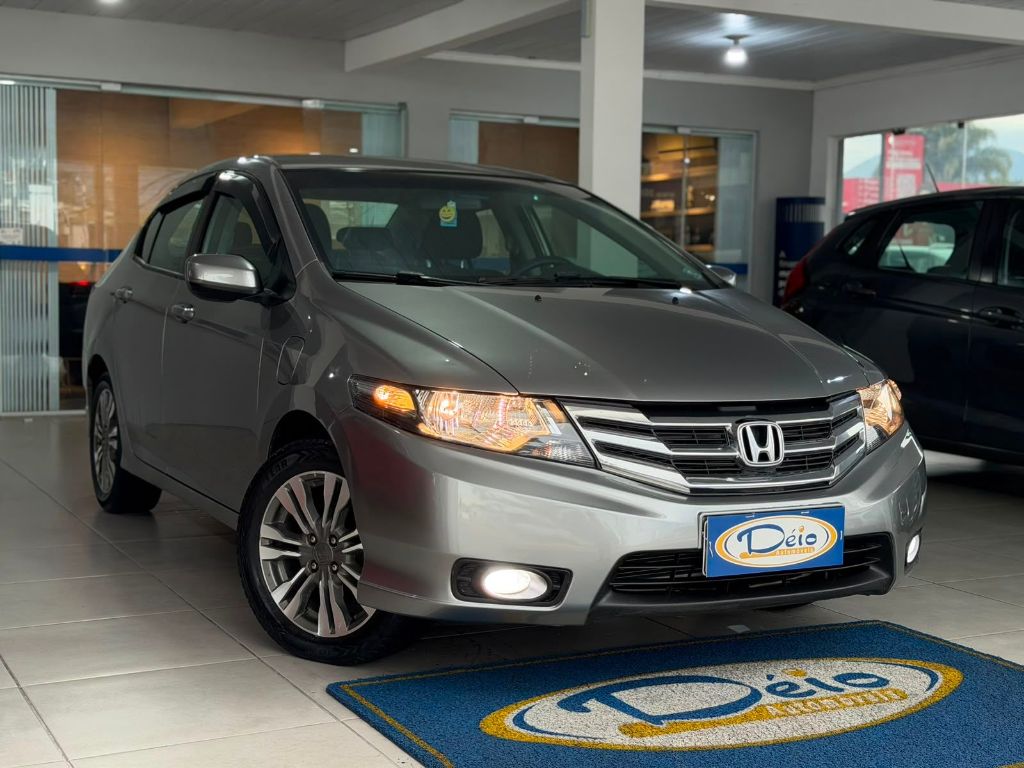 City Sedan LX 1.5 Flex 16V 4p Aut. — foto 1