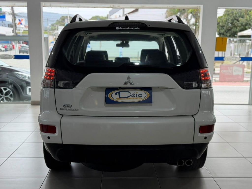 Outlander 3.0/ GT 3.0 V6 Aut. — foto 11