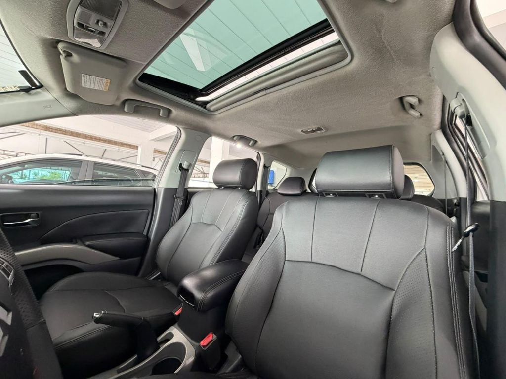 Outlander 3.0/ GT 3.0 V6 Aut. — foto 6