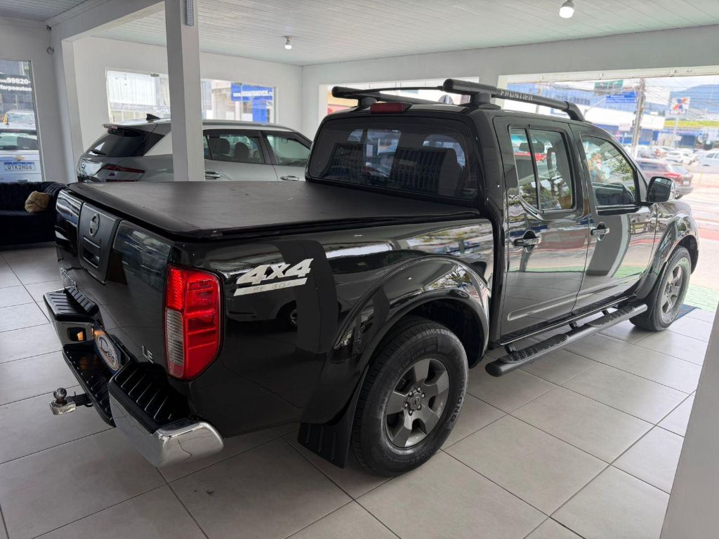 Frontier LE CD 4x4 2.5 TB Diesel Aut. — foto 11