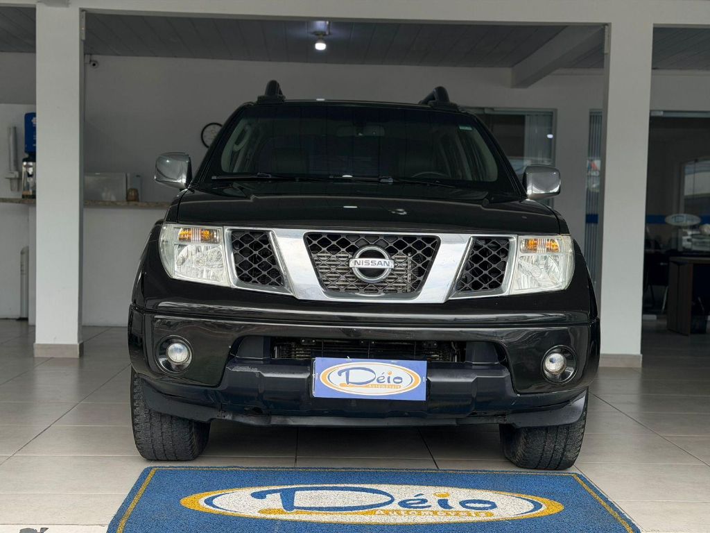 Frontier LE CD 4x4 2.5 TB Diesel Aut. — foto 3