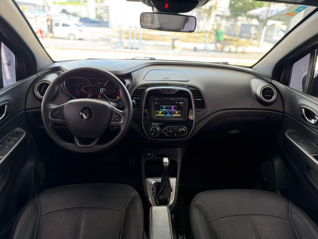 Captur Intense Bose 1.6 16V Flex 5p Aut. — foto 8