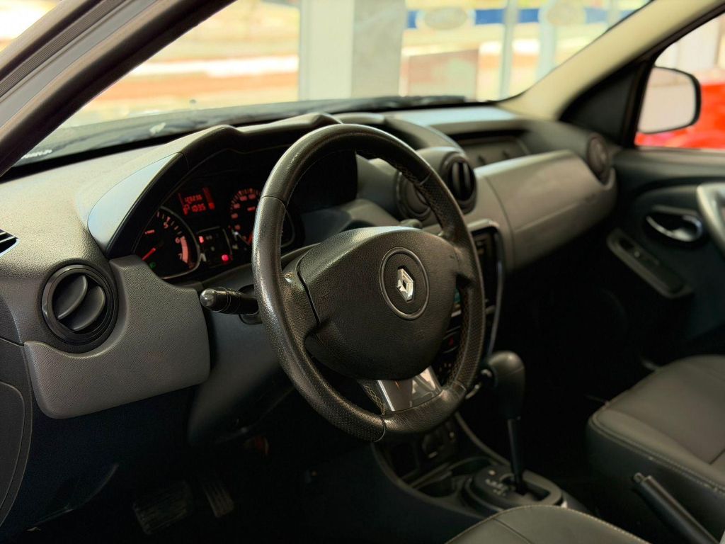 Duster Dynamique 2.0 Flex 16V Aut. — foto 5