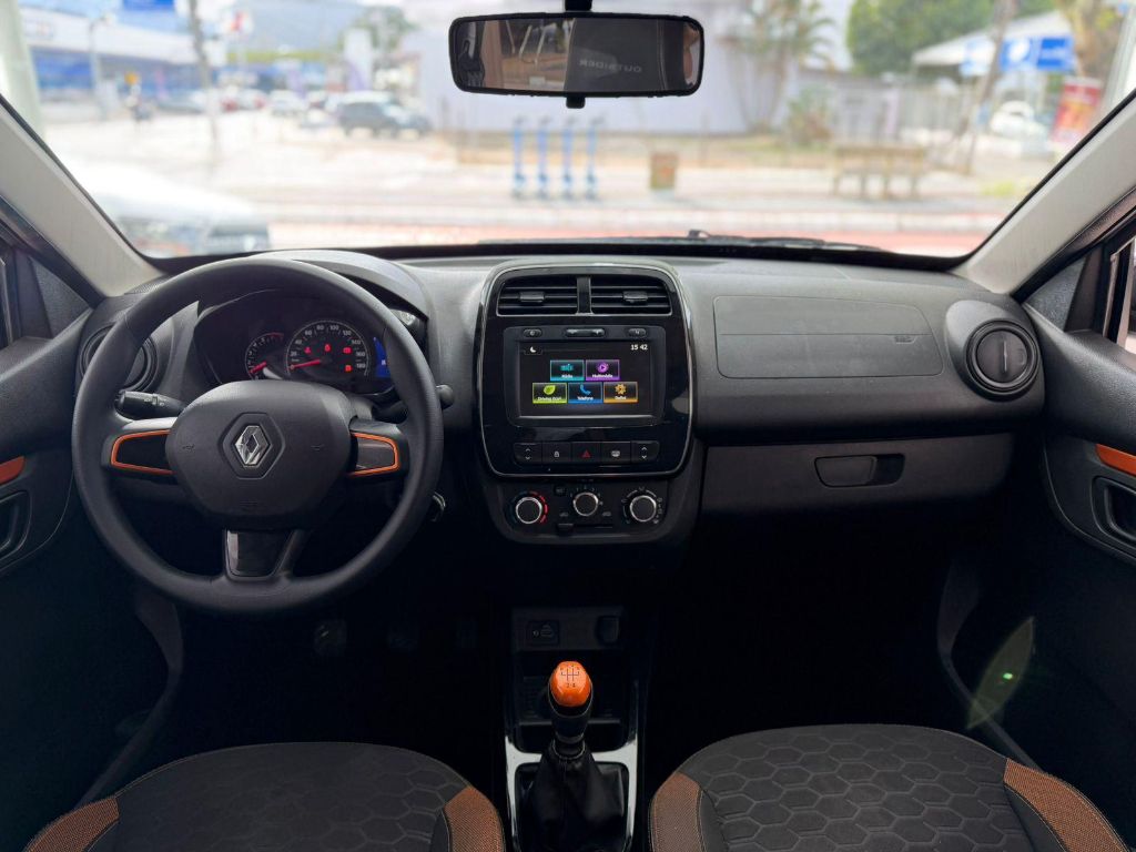 Kwid OUTSIDER 1.0 Flex 12V 5p Mec. — foto 8