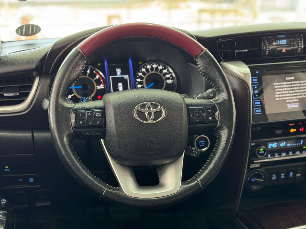 Hilux SW4 SRX 4x4 2.8 TDI 16V Dies. Aut. — foto 9
