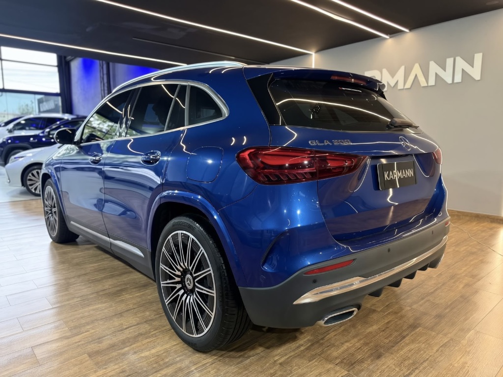 GLA-200 AMG Line 1.3 16V TB Aut.(Híb.) — foto 14