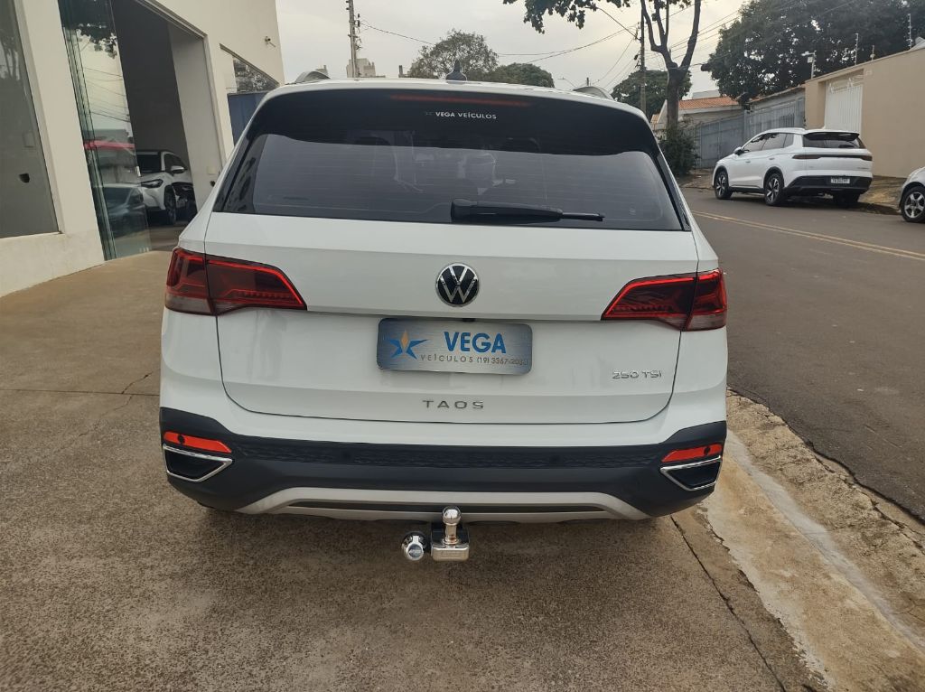 TAOS Comfortline 1.4 250 TSI Flex Aut. — foto 4