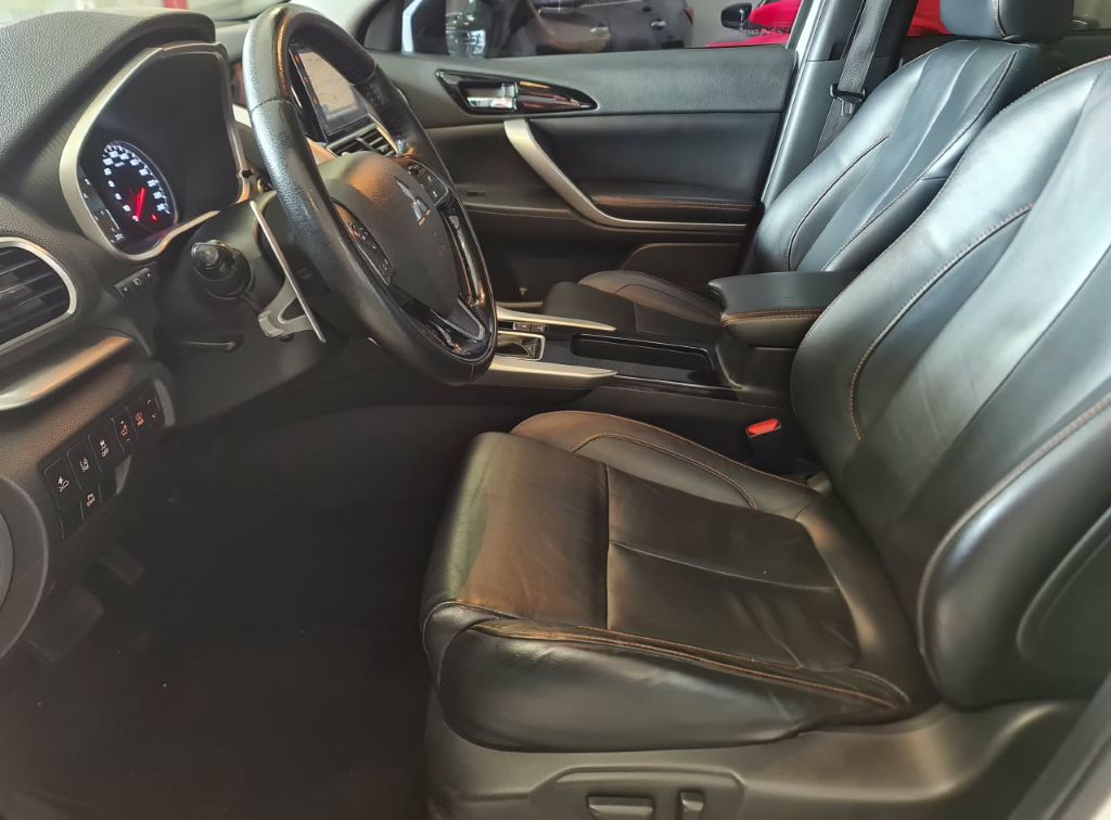 Eclipse Cross HPE-S 1.5 16V AWC TB 165cv Aut. — foto 11
