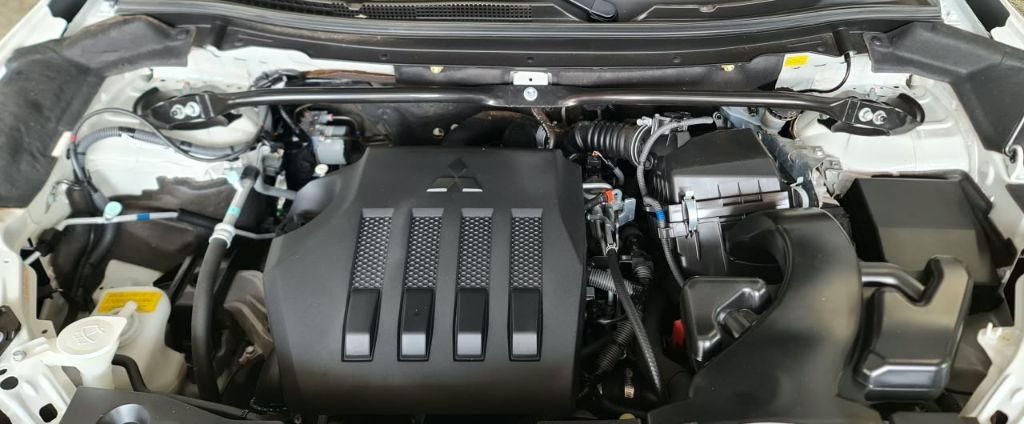 Eclipse Cross HPE-S 1.5 16V AWC TB 165cv Aut. — foto 10