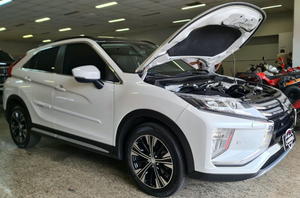 Eclipse Cross HPE-S 1.5 16V AWC TB 165cv Aut. — foto 9