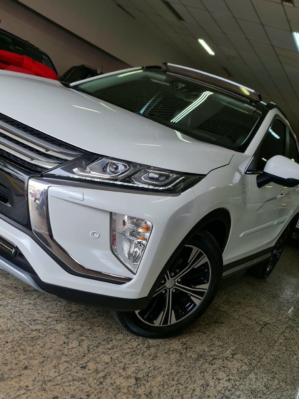 Eclipse Cross HPE-S 1.5 16V AWC TB 165cv Aut. — foto 24