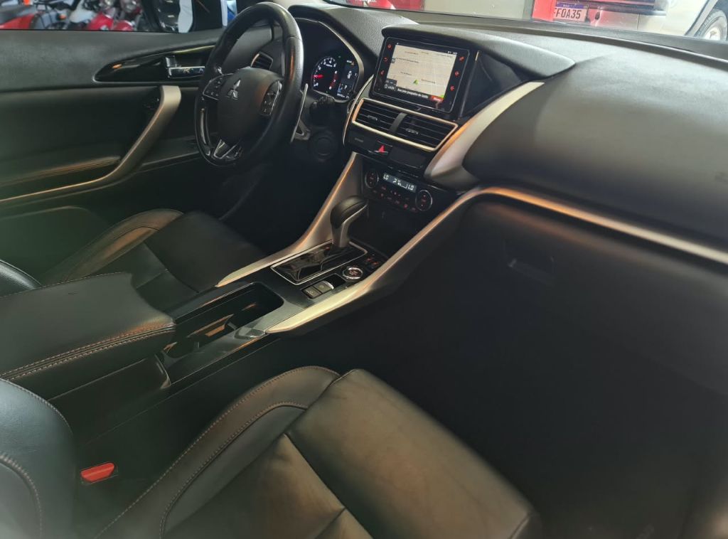Eclipse Cross HPE-S 1.5 16V AWC TB 165cv Aut. — foto 13
