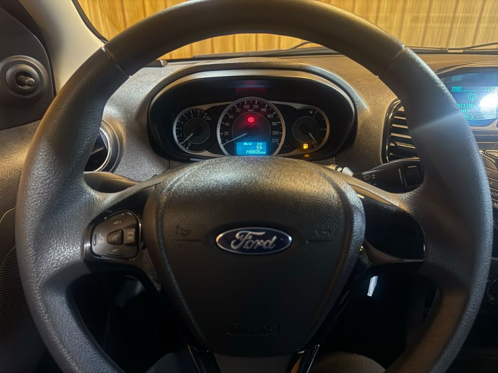 Ka+ Sedan 1.5 SEL 16V Flex 4p — foto 9