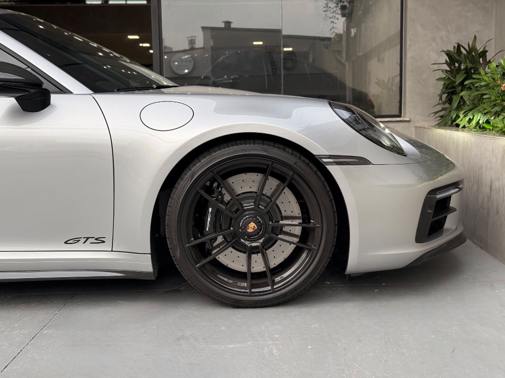 911 Carrera 4 GTS Cabri. 3.0 24V (992) — foto 9