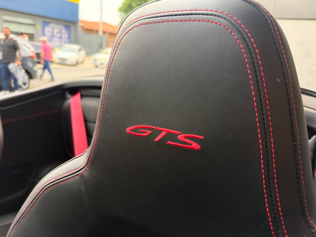 911 Carrera 4 GTS Cabri. 3.0 24V (992) — foto 10