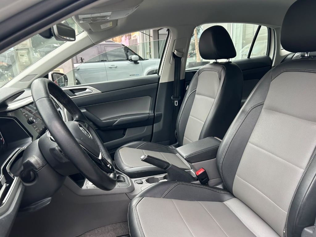 VIRTUS Highline 200 TSI 1.0 Flex 12V Aut — foto 8