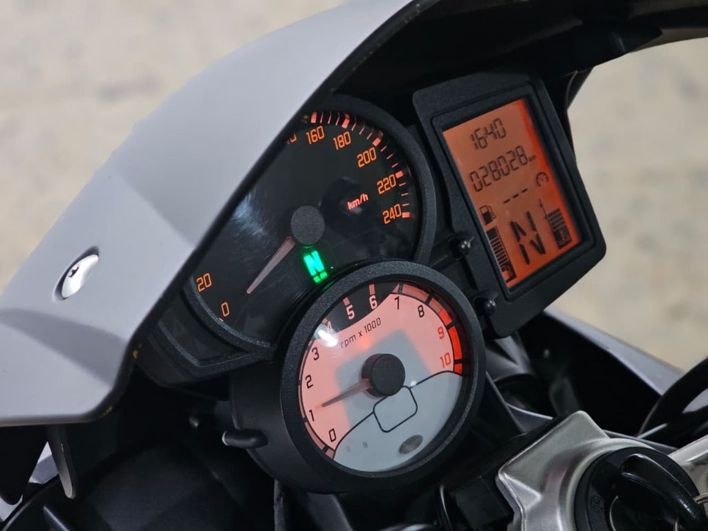 F 800 R — foto 6