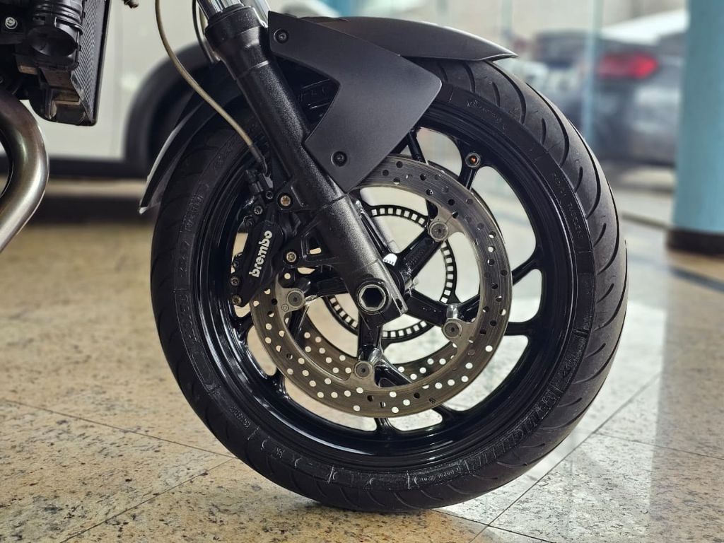 F 800 R — foto 5