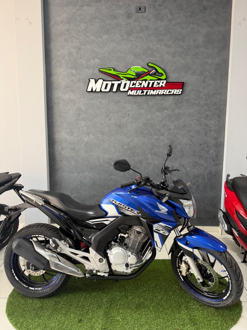 CB 250 TWISTER/FLEXONE — foto 1