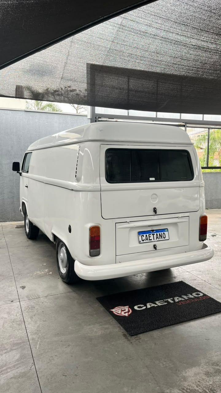 Kombi Furgão 1.4 Mi Total Flex 8V — foto 6