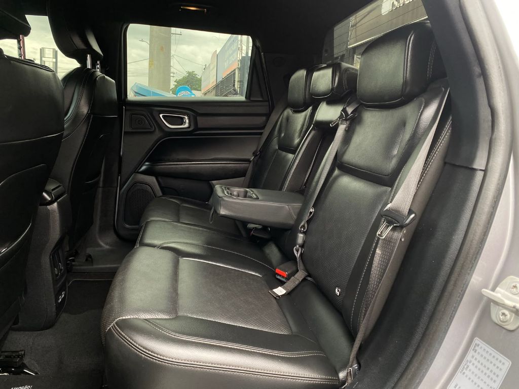 RAMPAGE REBEL 2.0 TB CD 4X4 Diesel Aut. — foto 7