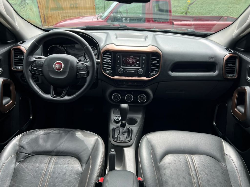 Toro Volcano 2.0 16V 4x4 TB Diesel Aut. — foto 9