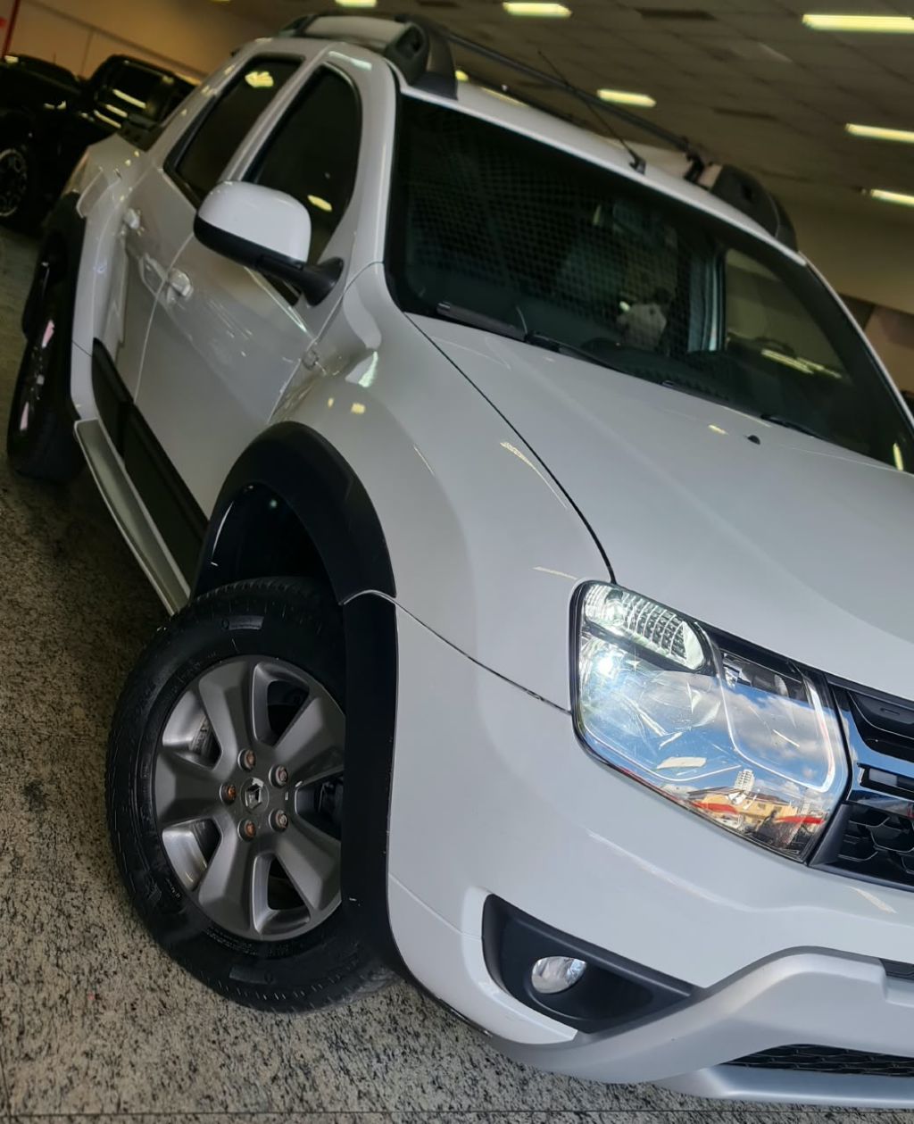 DUSTER OROCH Dyna. 1.6 Flex 16V Mec. — foto 19
