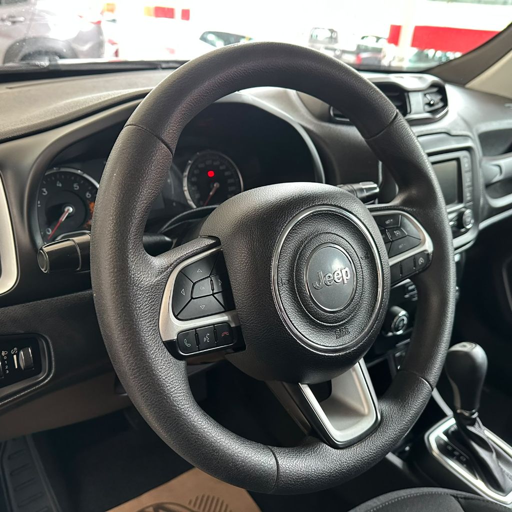 Renegade Sport 1.8 4x2 Flex 16V Aut. - foto 10