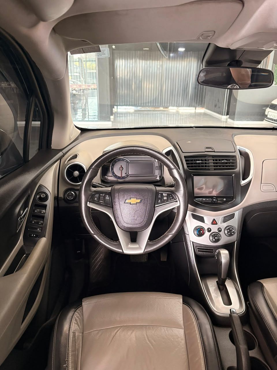 TRACKER LTZ 1.8 - FINANCIA 100% — foto 8