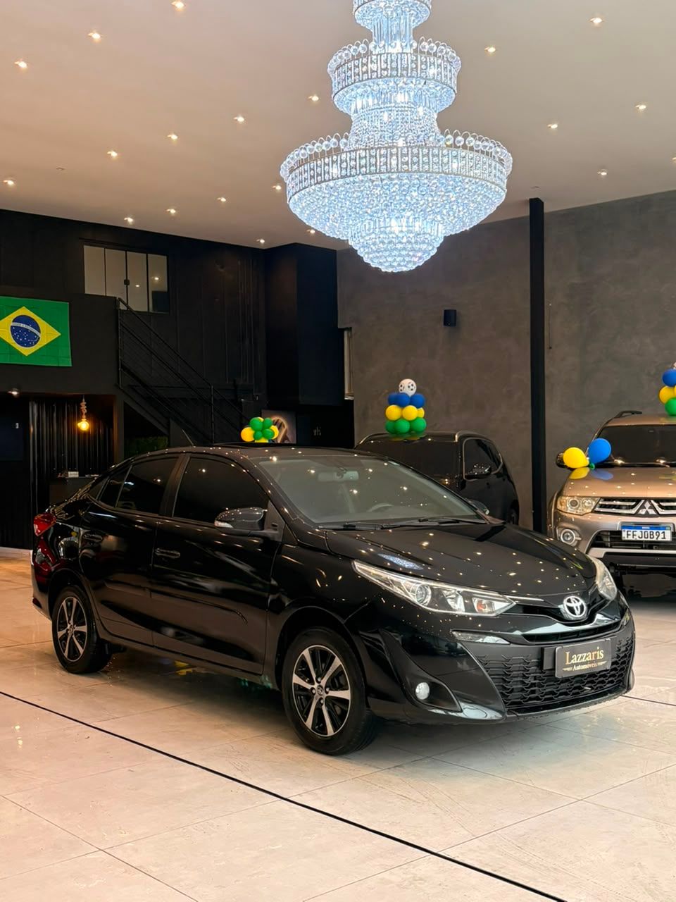 YARIS XLS Connect Sed. 1.5 Flex 16V Aut. — foto 3