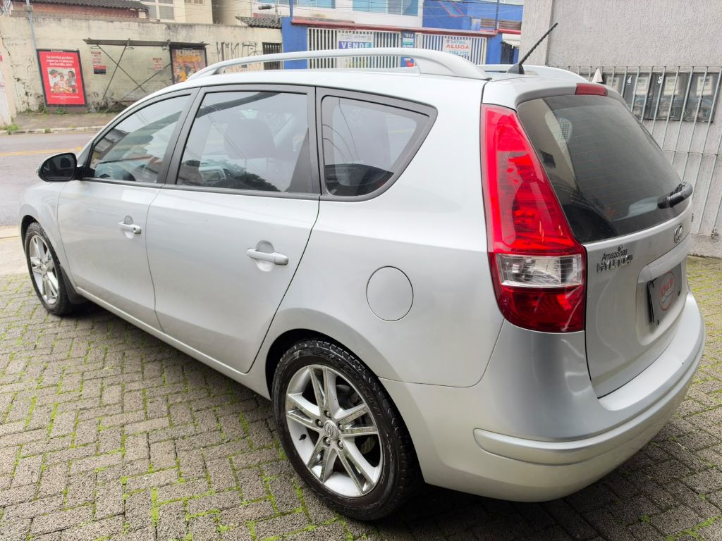 i30cw 2.0 16V 145cv Aut. 5p — foto 10