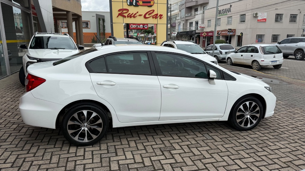 Civic Sedan LXR 2.0 Flexone 16V Aut. 4p — foto 6