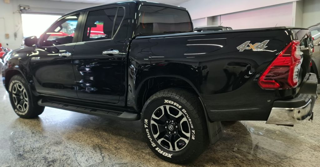 Hilux CD SRX 4x4 2.8 TDI 16V Diesel Aut. — foto 4