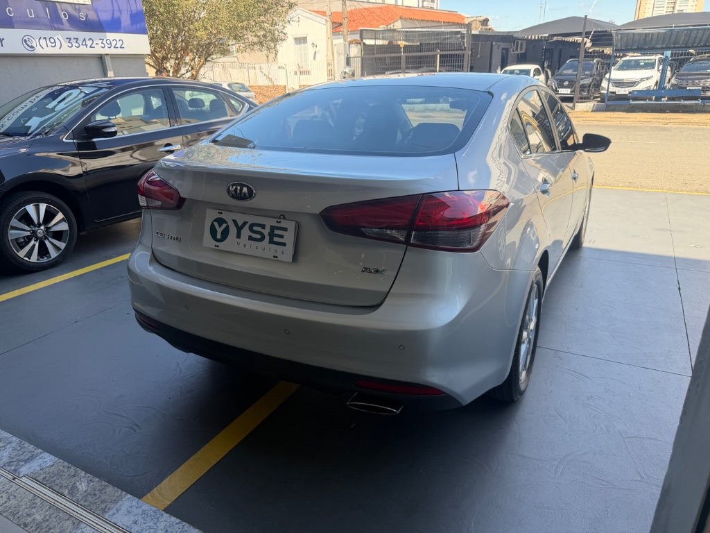 Cerato 1.6 16V  Flex  Aut. — foto 7